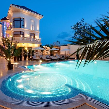 Villa Le Premier - Maestro Odessa Dış mekan fotoğraf