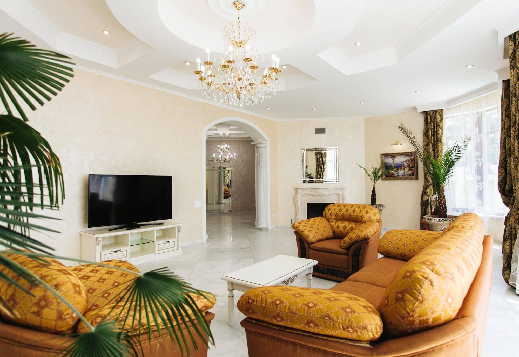 Villa Le Premier - Maestro Odessa Dış mekan fotoğraf